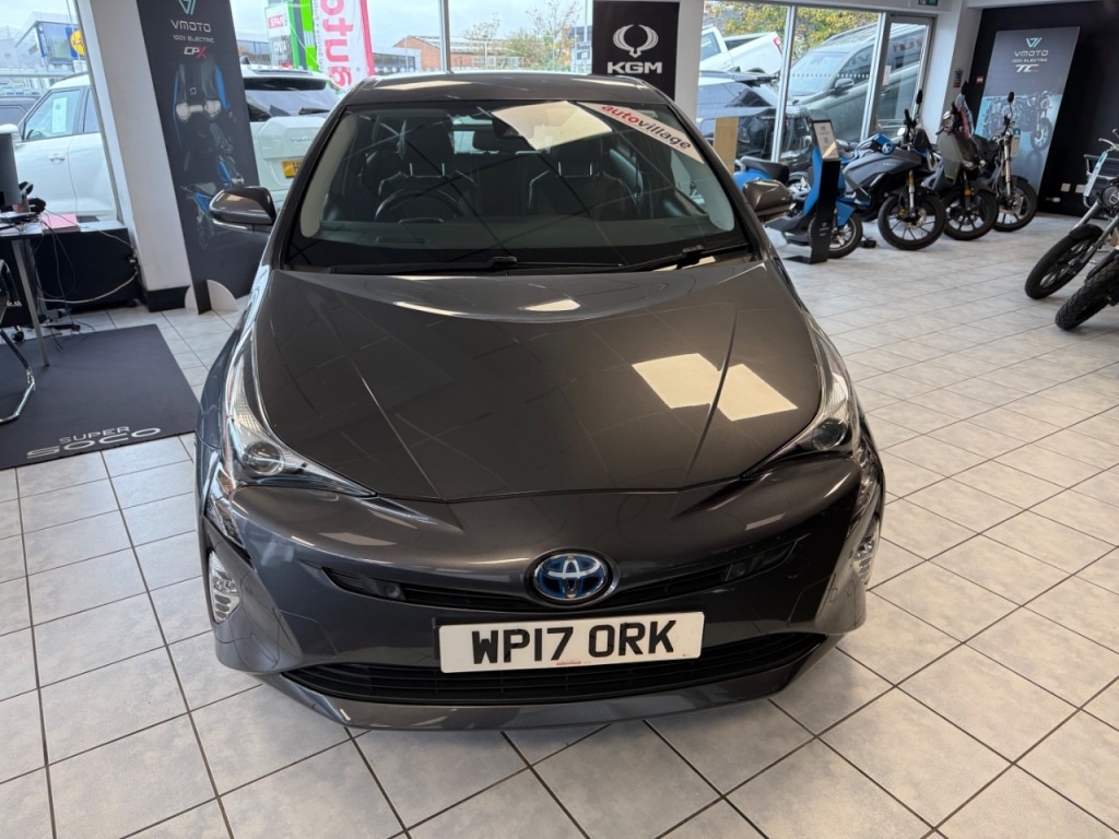 Used Toyota Prius 2017 for sale - 77056269: Photo 4