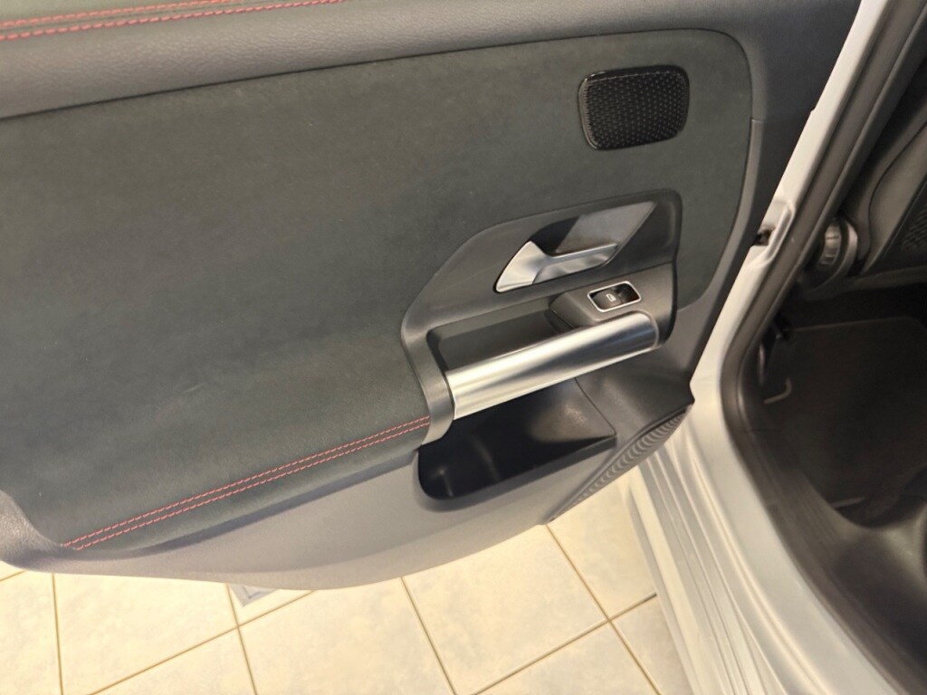 Used Mercedes-Benz B Class 2020 for sale - 76979603: Photo 14