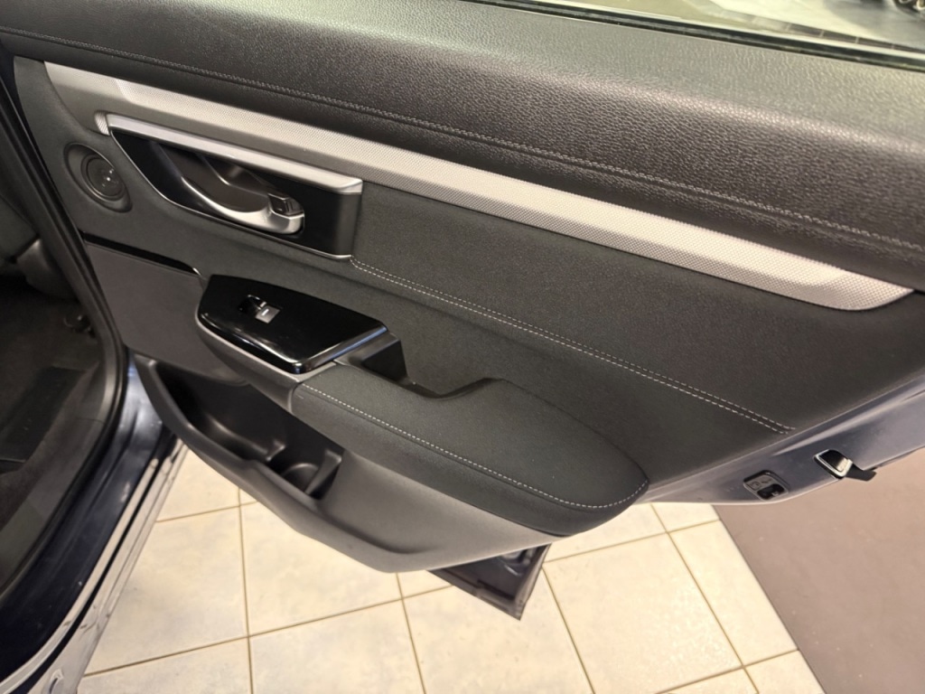 Used Honda CR-V 2019 for sale - 76664965: Photo 29