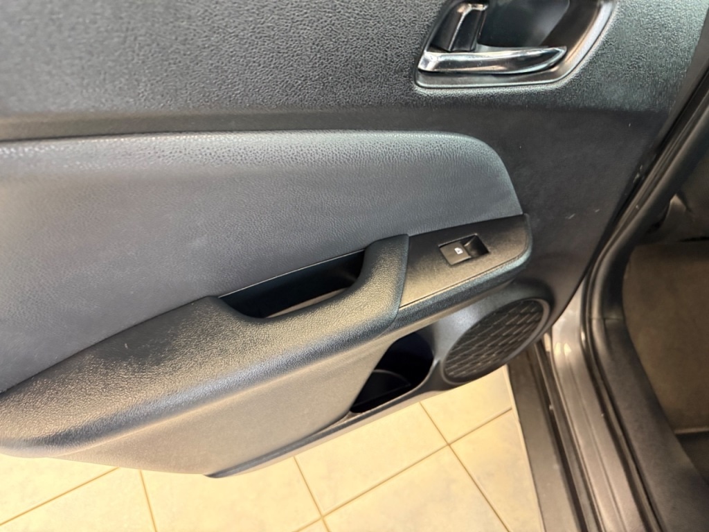 Used Toyota Prius 2017 for sale - 76819827: Photo 11