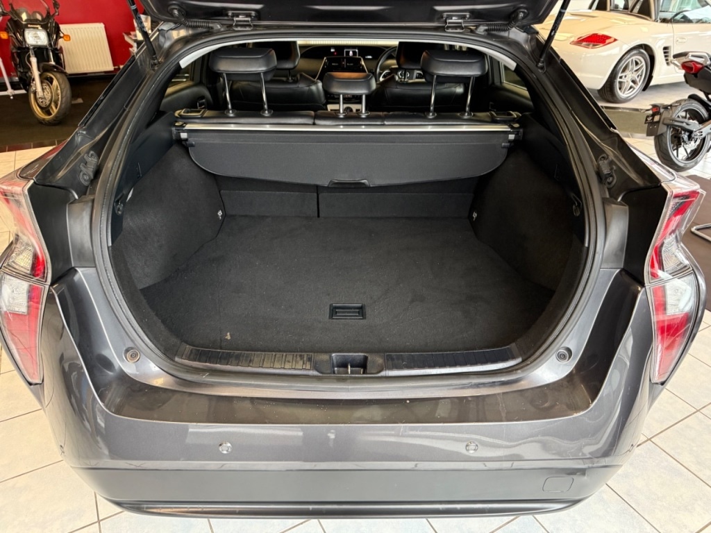 Used Toyota Prius 2017 for sale - 76819827: Photo 26