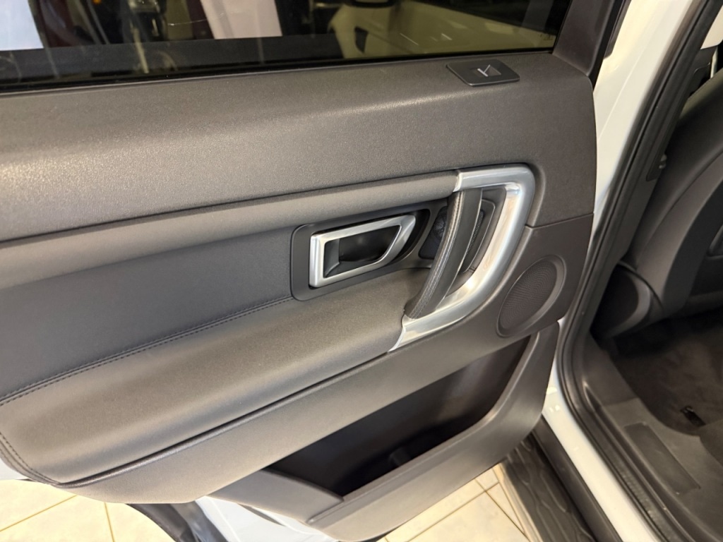 Used Land Rover Discovery Sport 2016 for sale - 77477099: Photo 17