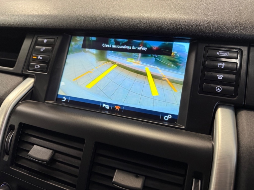 Used Land Rover Discovery Sport 2016 for sale - 77477099: Photo 26