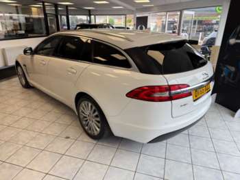 Used Jaguar XF 2015 for sale - 75335266: Photo