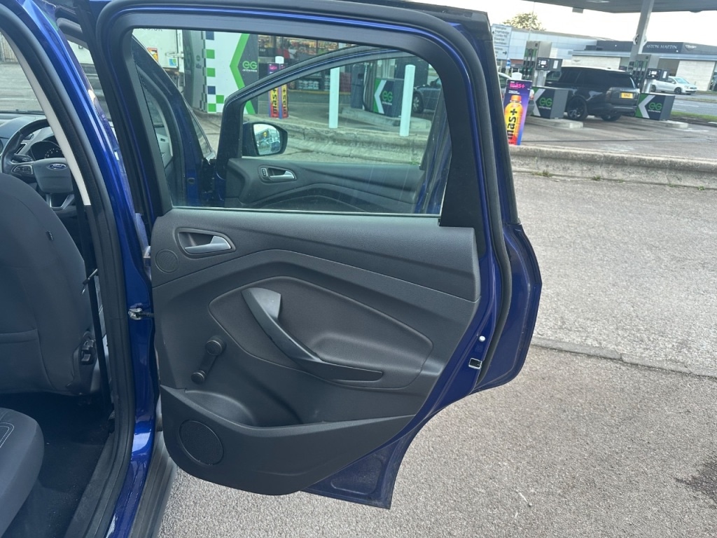 Used Ford C-Max 2017 for sale - 76367117: Photo 12