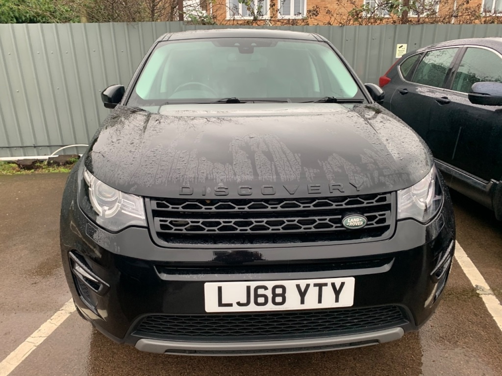 Used Land Rover Discovery Sport 2018 for sale - 77207307: Photo 1