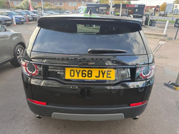 Used Land Rover Discovery Sport 2018 for sale - 76235206: Photo 13