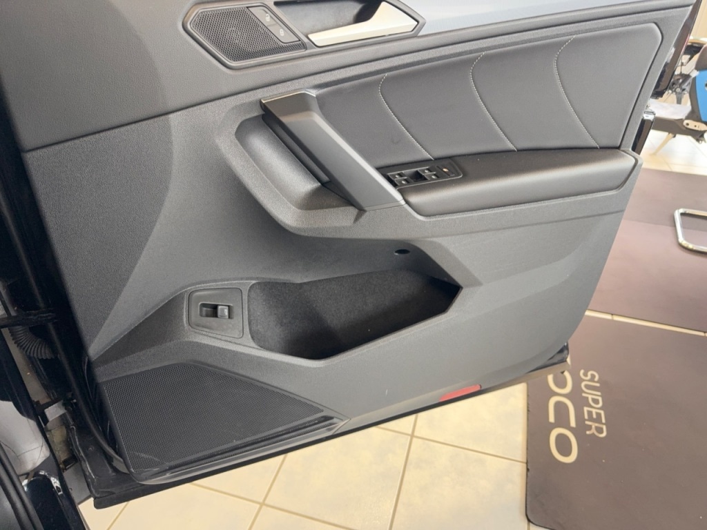 Used Volkswagen Tiguan 2020 for sale - 75764705: Photo 23