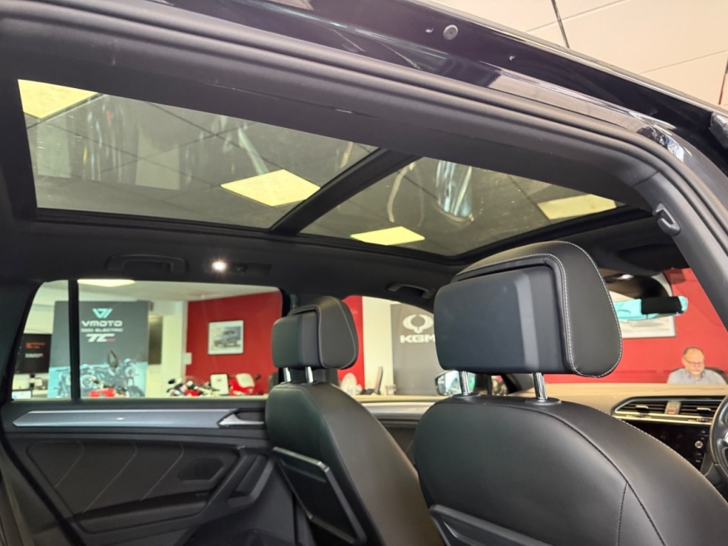 Used Volkswagen Tiguan 2020 for sale - 75764705: Photo 26