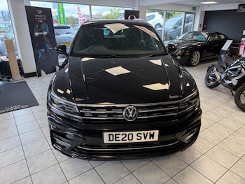 Used Volkswagen Tiguan 2020 for sale - 75764705: Photo