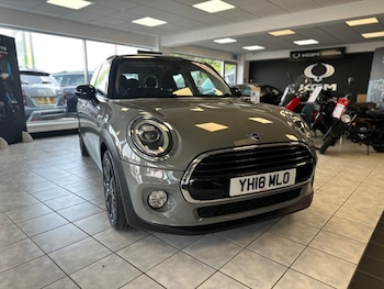 Used MINI Hatch 2018 for sale - 75516156: Photo