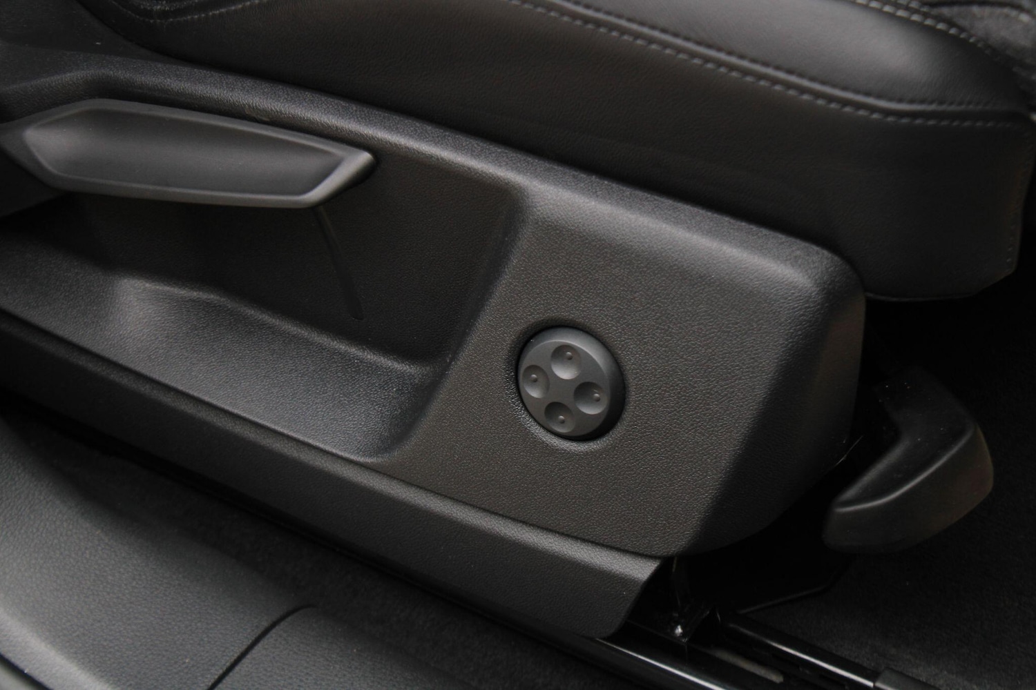 Used Audi Q5 for sale - 76995649: Photo 31