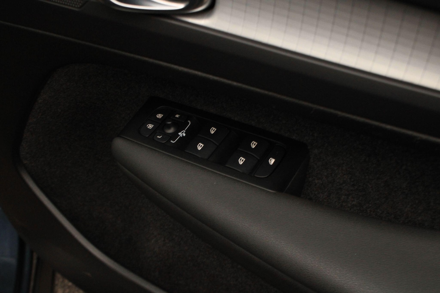 Used Volvo XC40 2021 for sale - 76991505: Photo 33