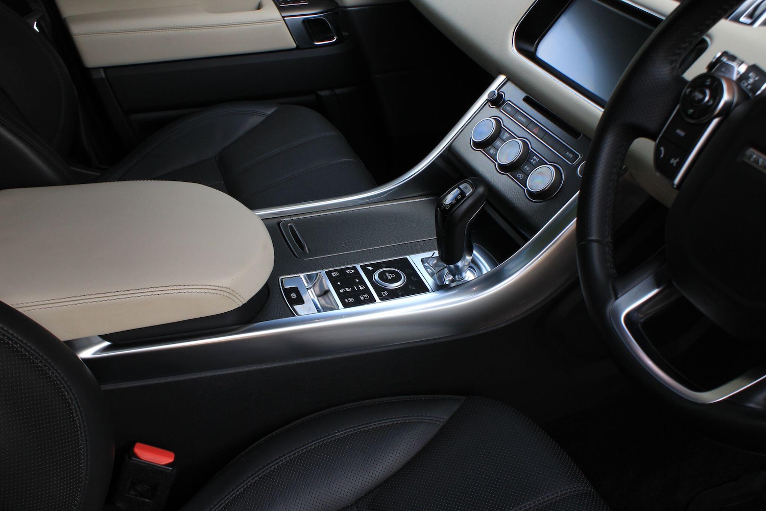 Used Land Rover Range Rover Sport 2017 for sale - 76122423: Photo 23