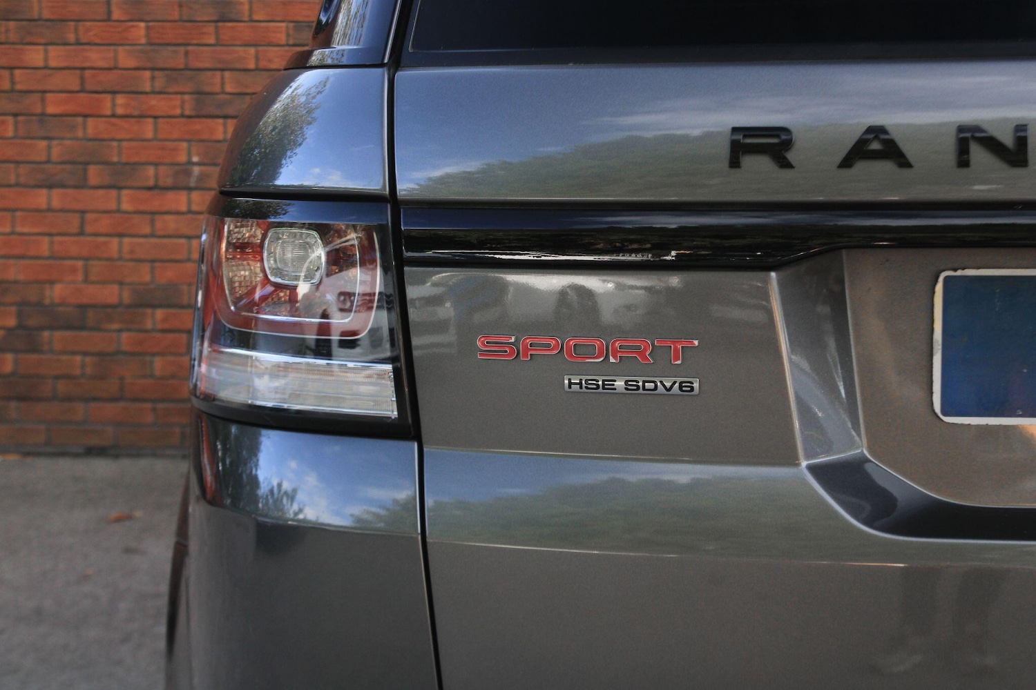 Used Land Rover Range Rover Sport 2017 for sale - 76122423: Photo 37