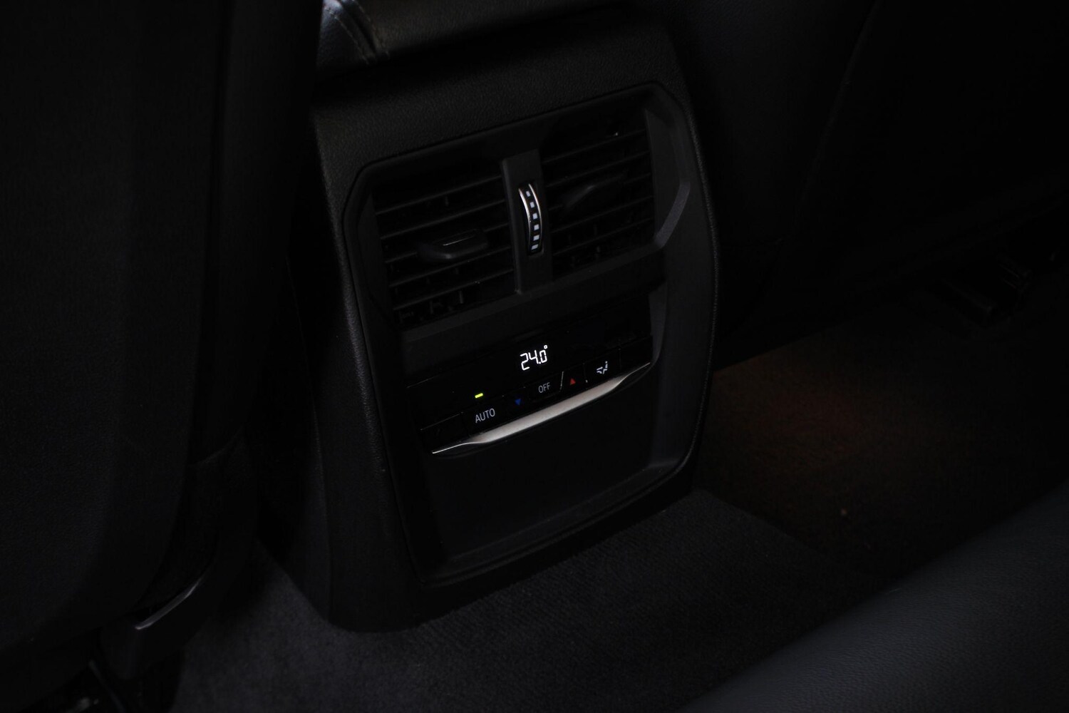 Vehicle 33