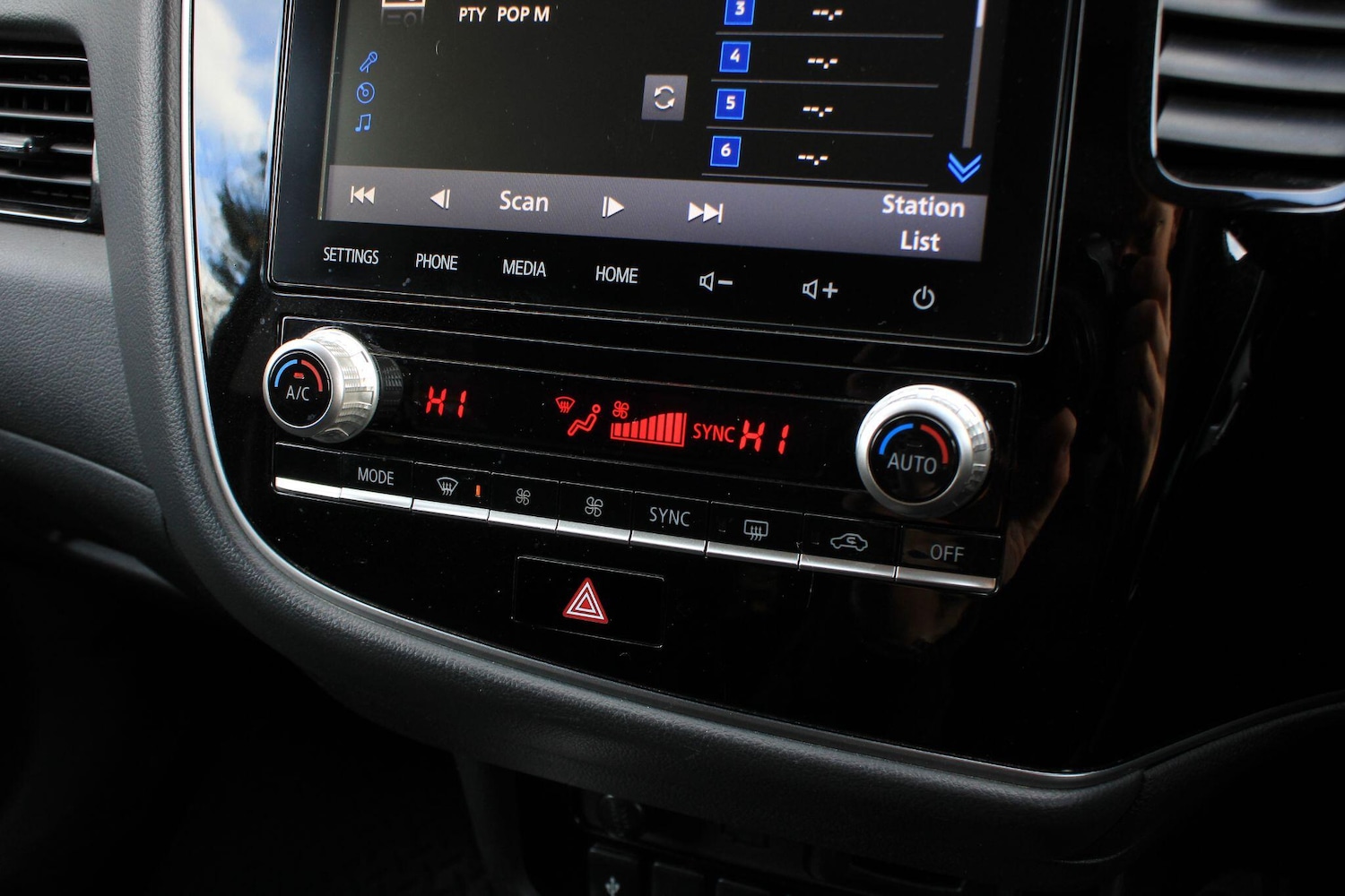 Used Mitsubishi Outlander 2020 for sale - 76992660: Photo 19