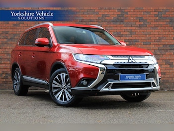 Used Mitsubishi Outlander 2020 for sale - 76992660: Photo