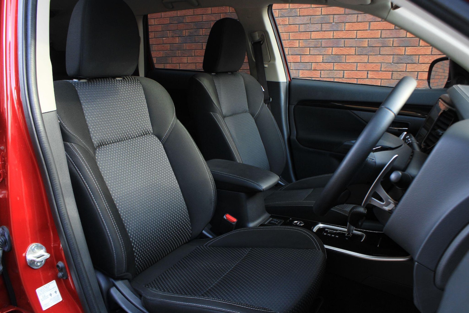 Used Mitsubishi Outlander 2020 for sale - 76992660: Photo 4