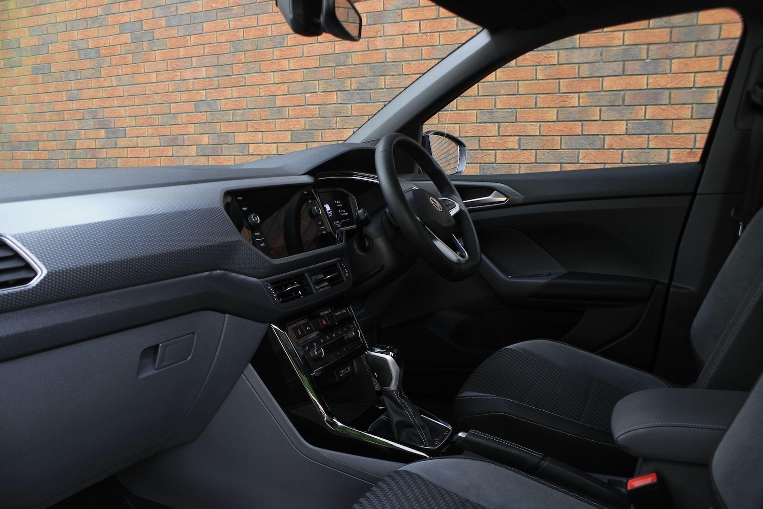 Used Volkswagen T-Cross 2020 for sale - 76152480: Photo 19