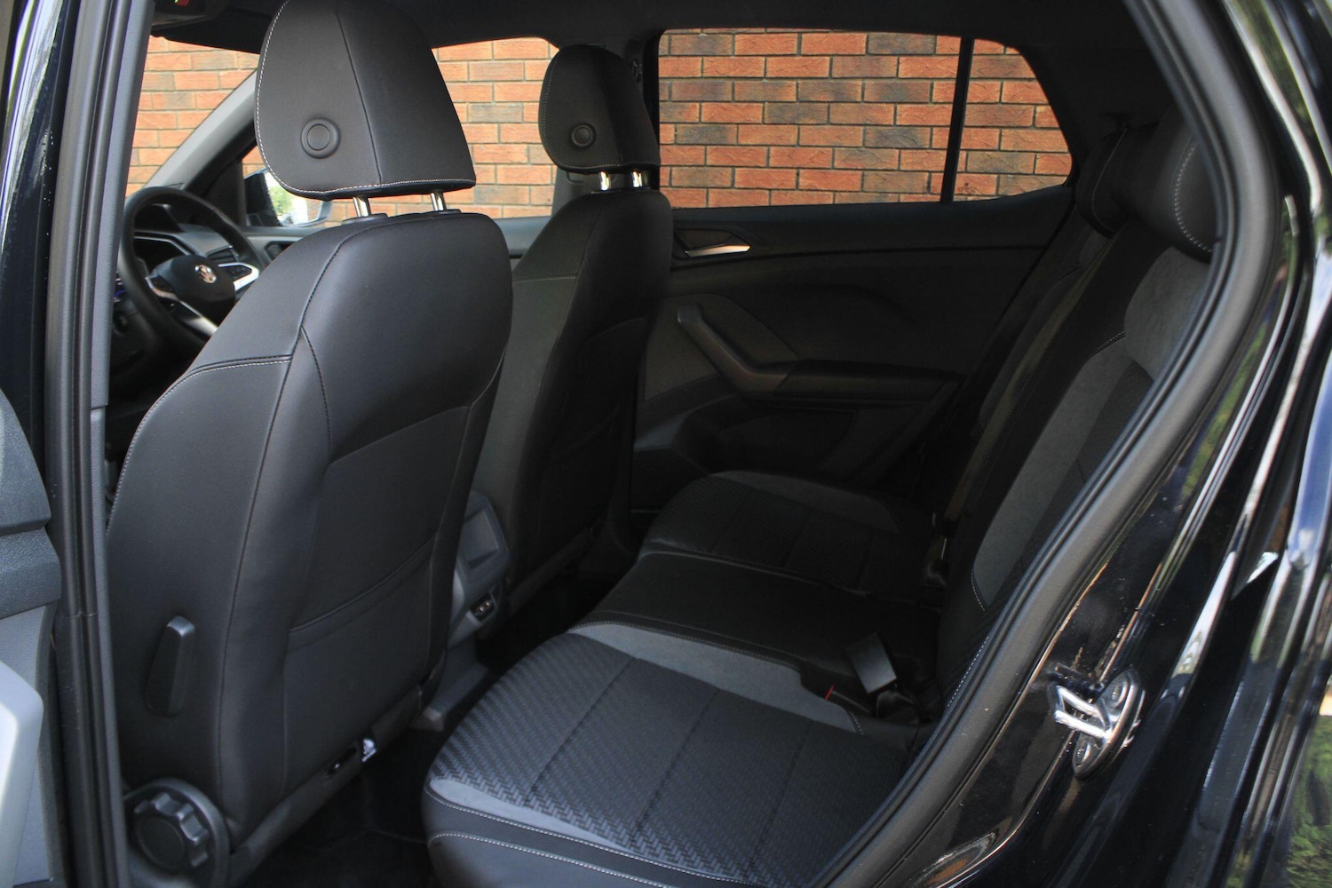Used Volkswagen T-Cross 2020 for sale - 76152480: Photo 22