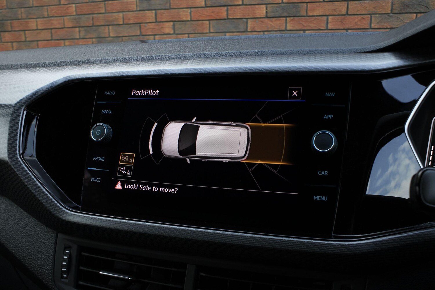Used Volkswagen T-Cross 2020 for sale - 76152480: Photo 24