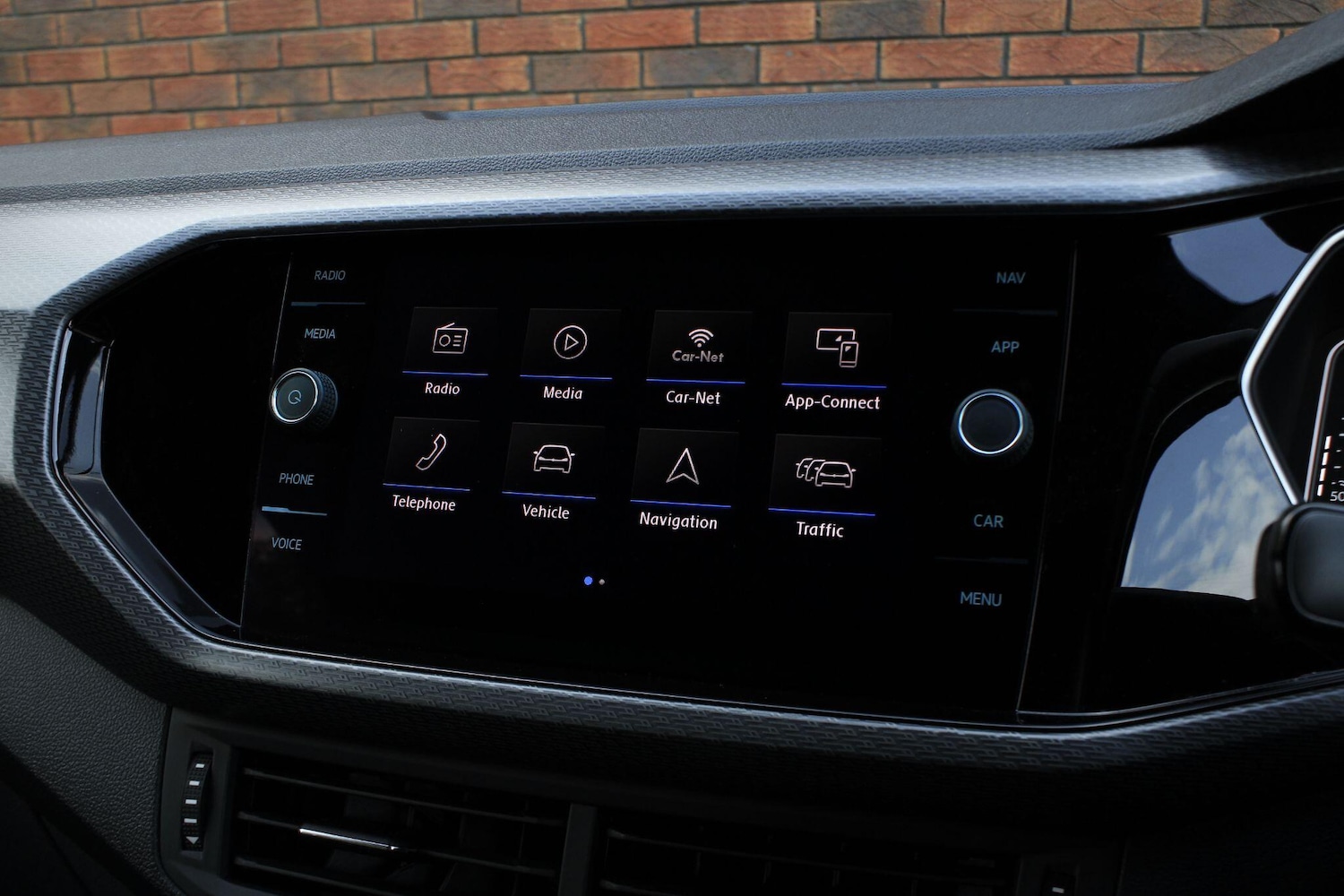 Used Volkswagen T-Cross 2020 for sale - 76152480: Photo 27