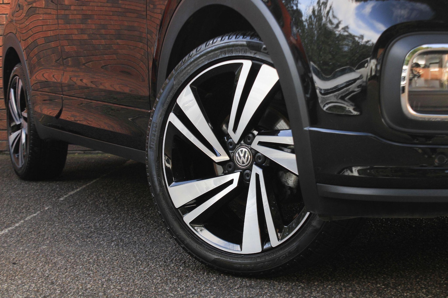Used Volkswagen T-Cross 2020 for sale - 76152480: Photo 9
