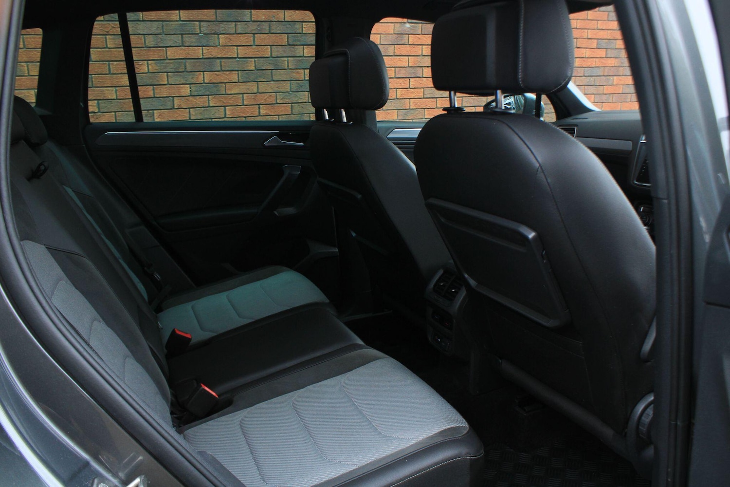 Used Volkswagen Tiguan 2019 for sale - 76259338: Photo 12