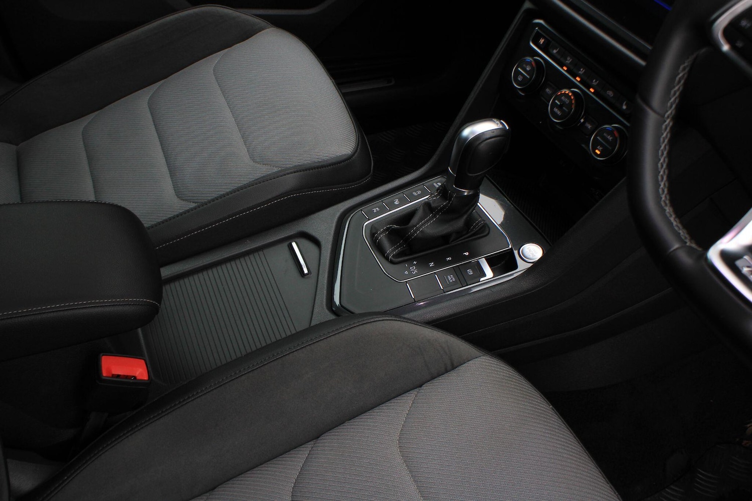 Used Volkswagen Tiguan 2019 for sale - 76259338: Photo 23