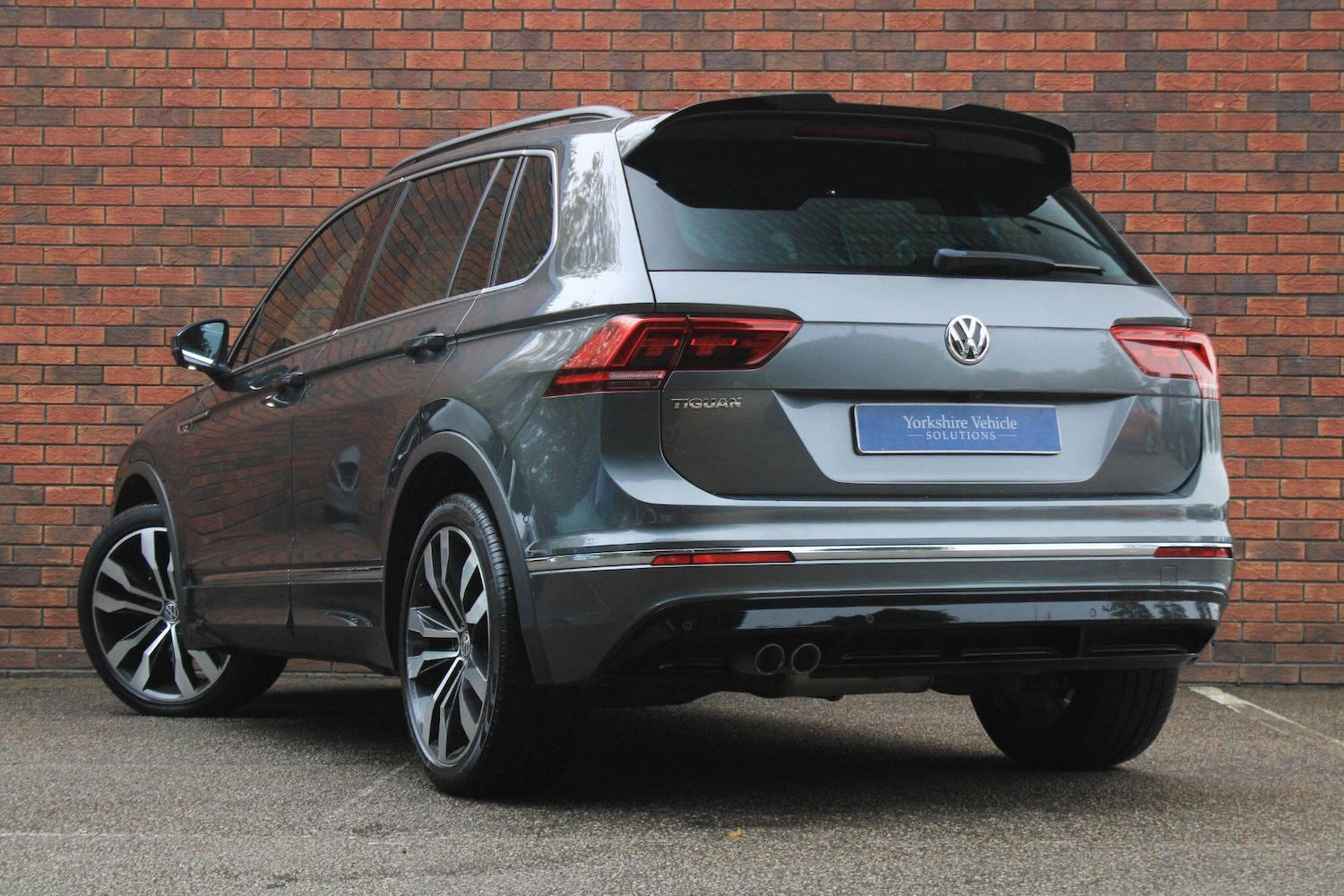 Used Volkswagen Tiguan 2019 for sale - 76259338: Photo 3