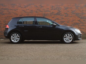 Used Volkswagen Golf 2014 for sale - 77387658: Photo