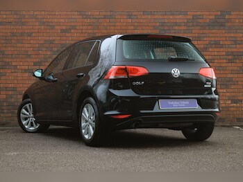 Used Volkswagen Golf 2014 for sale - 77387658: Photo