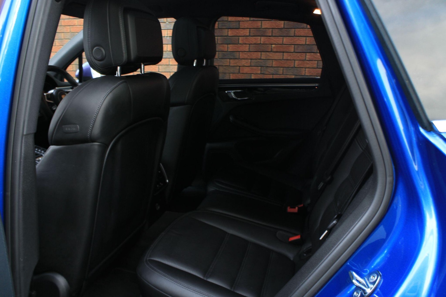 Used Porsche Macan 2017 for sale - 76135863: Photo 24