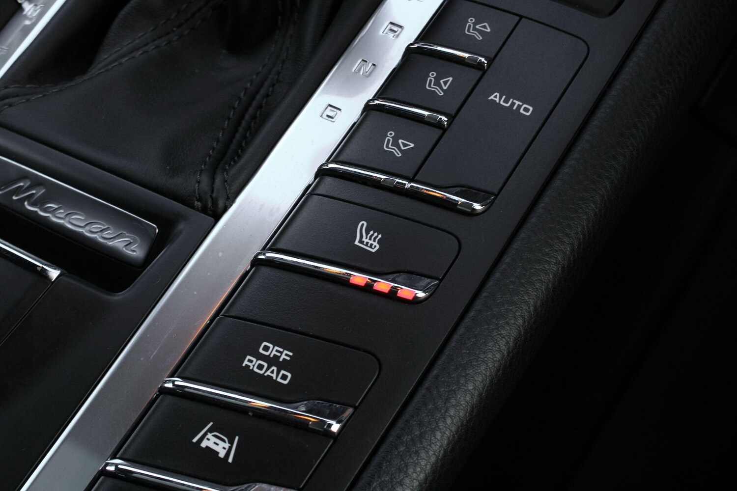 Used Porsche Macan 2017 for sale - 76135863: Photo 27