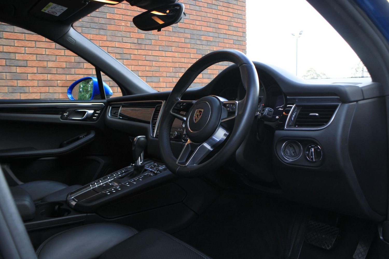 Used Porsche Macan 2017 for sale - 76135863: Photo 5