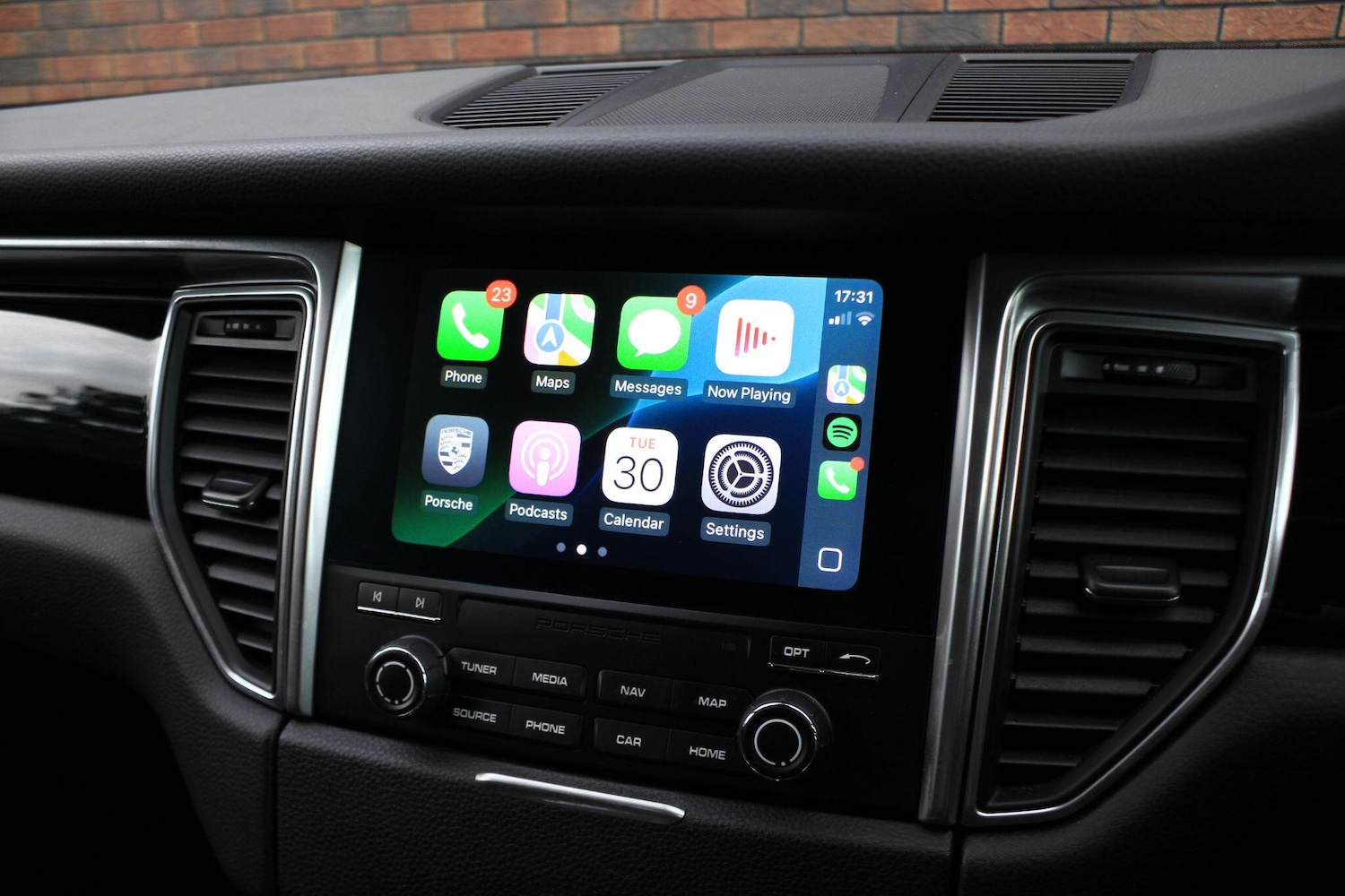 Used Porsche Macan 2017 for sale - 76135863: Photo 7