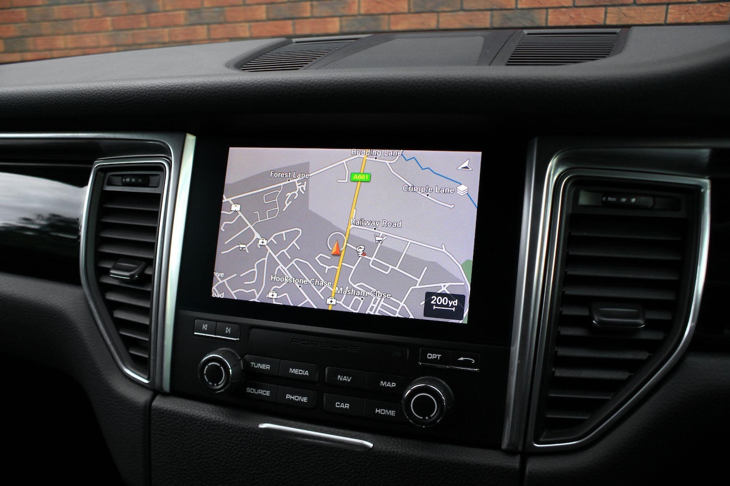 Used Porsche Macan 2017 for sale - 76135863: Photo 8