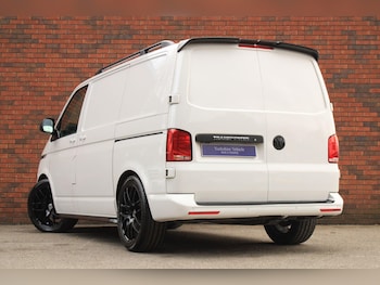 Used Volkswagen Transporter 2020 for sale - 77612459: Photo