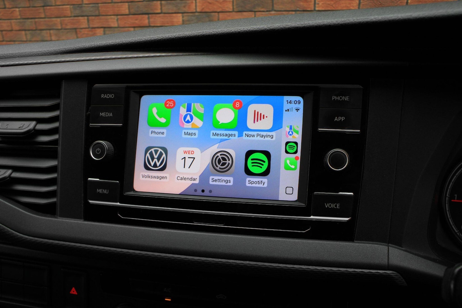 Used Volkswagen Transporter 2020 for sale - 77612459: Photo 6