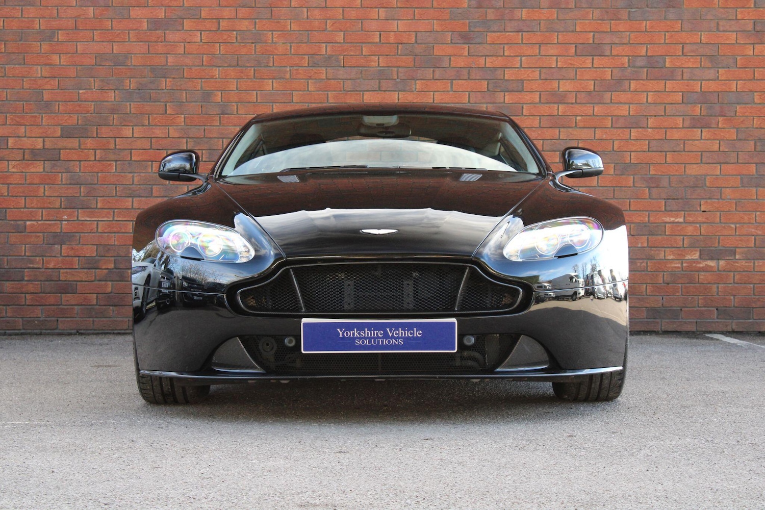 Used Aston Martin Vantage 2012 for sale - 77924921: Photo 34