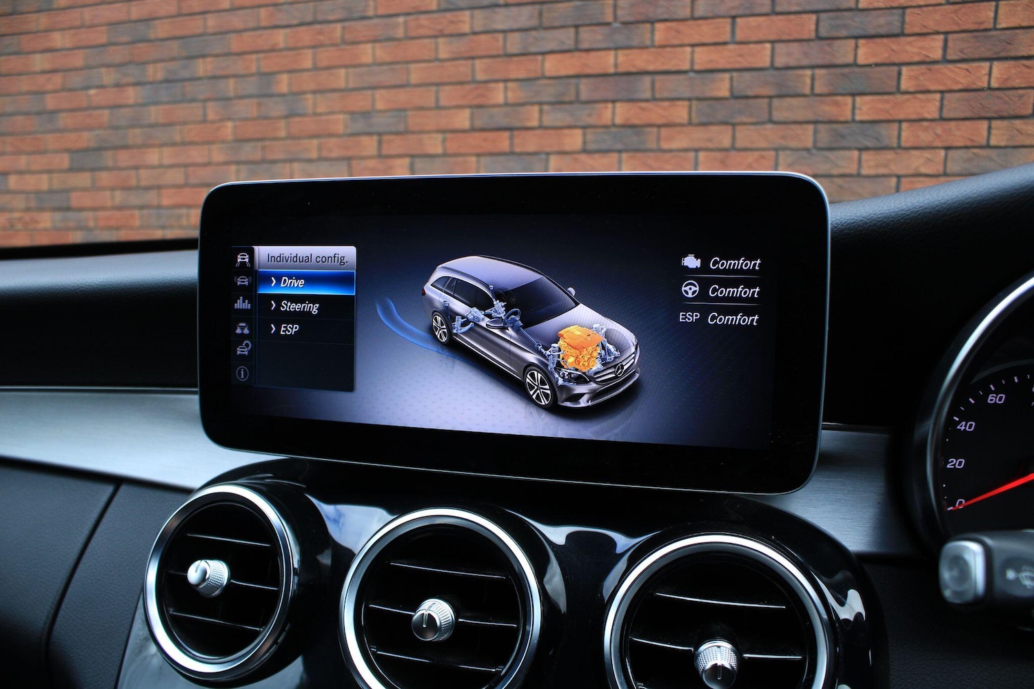 Used Mercedes-Benz C Class 2018 for sale - 76573672: Photo 27