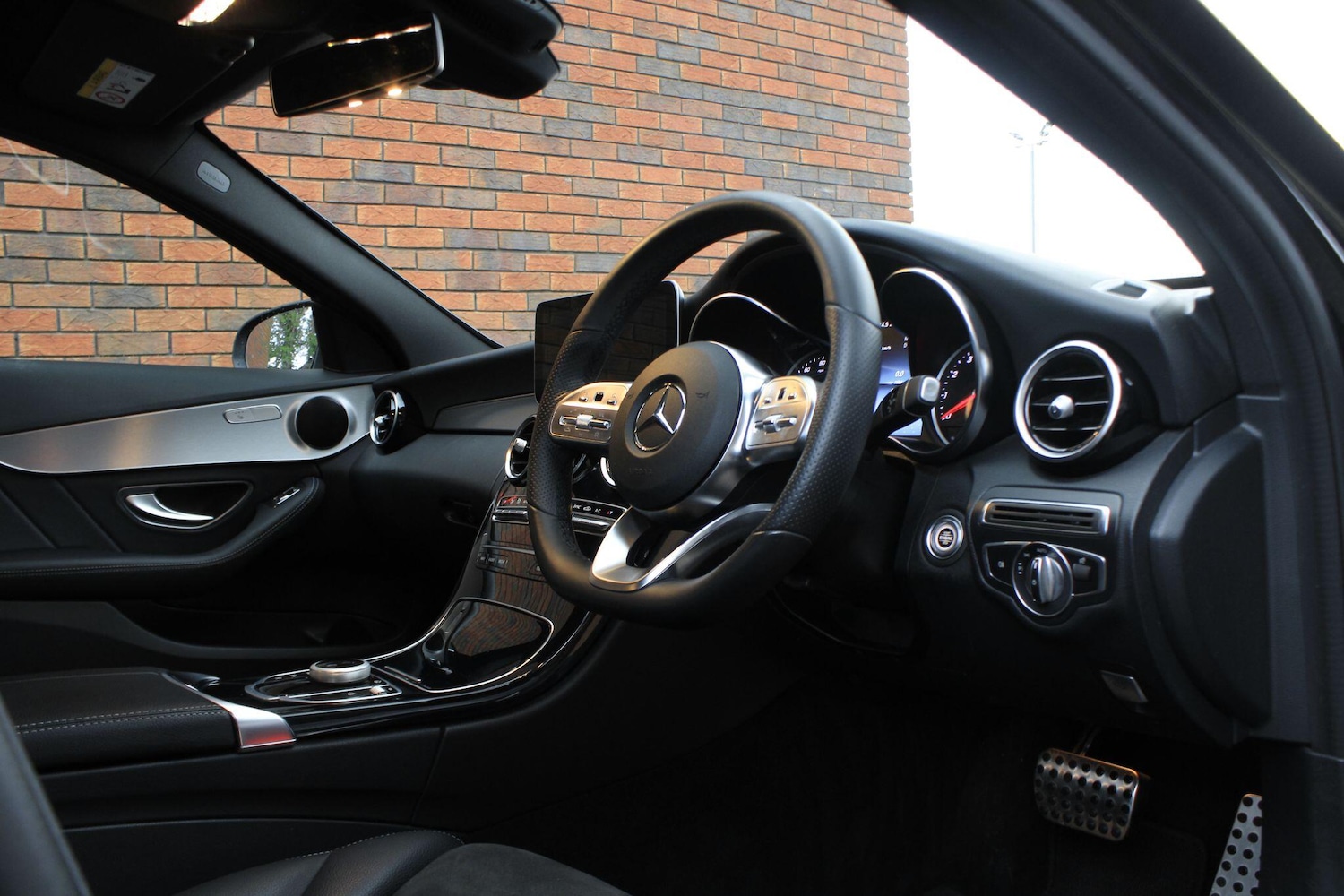 Used Mercedes-Benz C Class 2018 for sale - 76573672: Photo 5