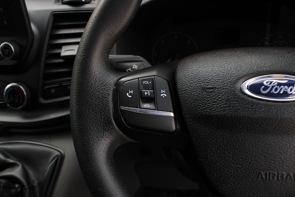 Used Ford Transit Custom 2019 for sale - 75520203: Photo 23