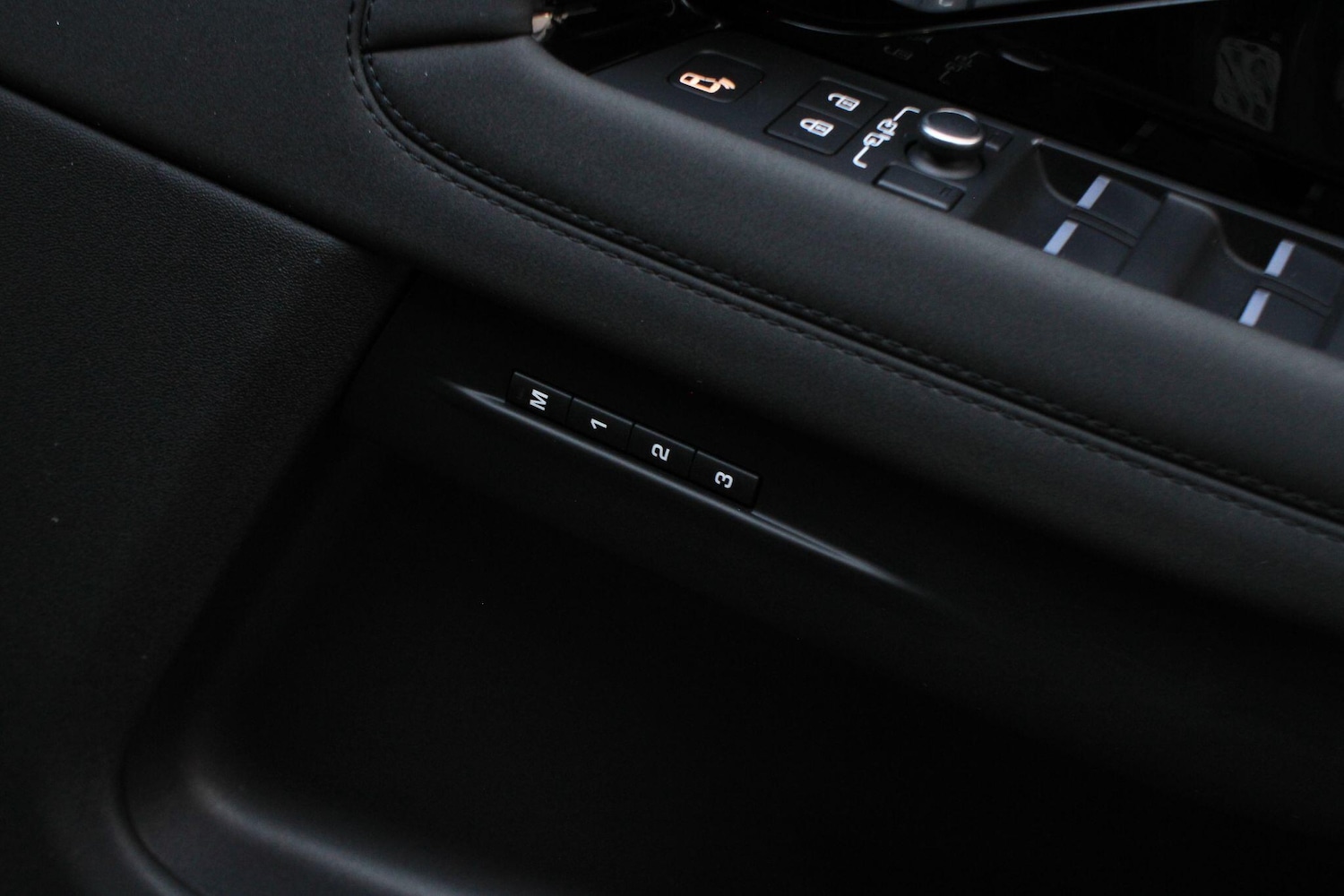 Used Land Rover Range Rover Evoque 2021 for sale - 77190676: Photo 31