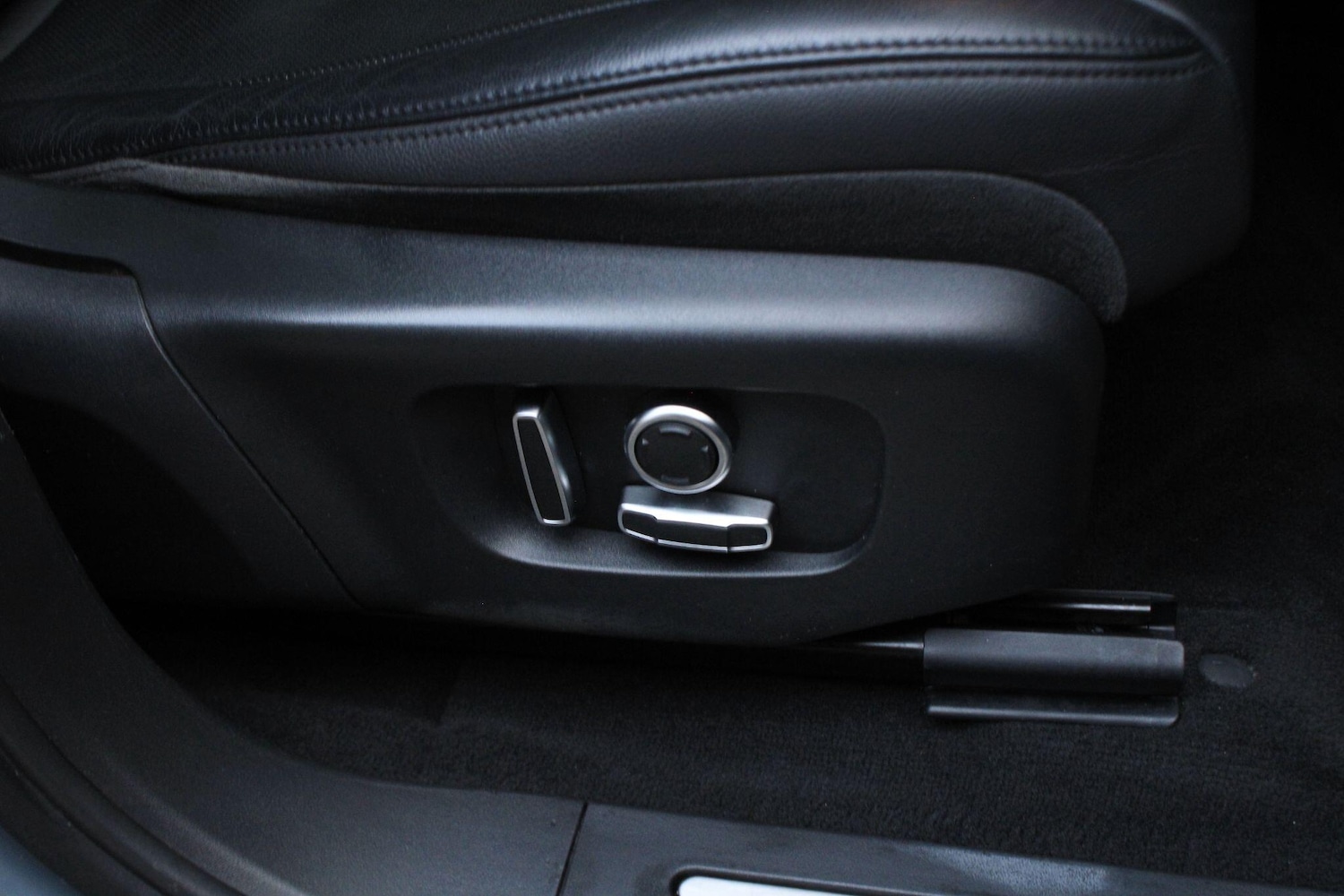 Used Land Rover Range Rover Evoque 2021 for sale - 77190676: Photo 32