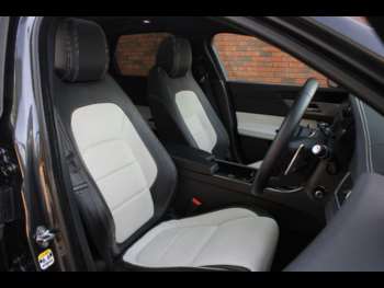 Used Jaguar XF 2018 for sale - 75432055: Photo