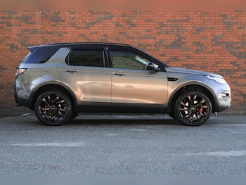 Used Land Rover Discovery Sport 2015 for sale - 75906215: Photo
