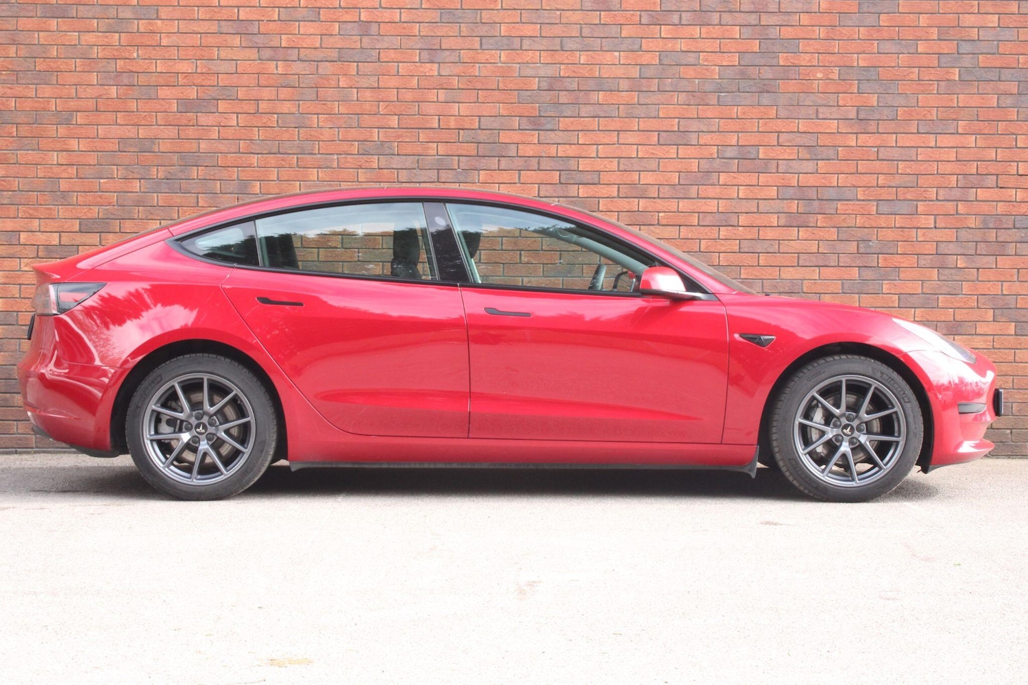 Used Tesla Model 3 for sale - 78135838: Photo 2