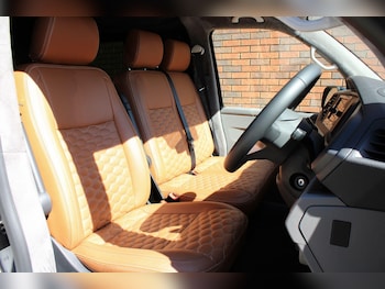 Used Volkswagen Transporter 2024 for sale - 78447897: Photo